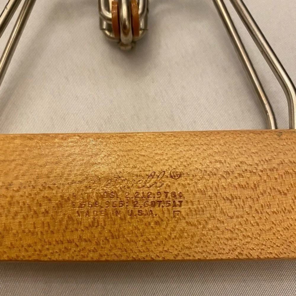 SETWELL Vintage Pants Clamp Hanger, OS